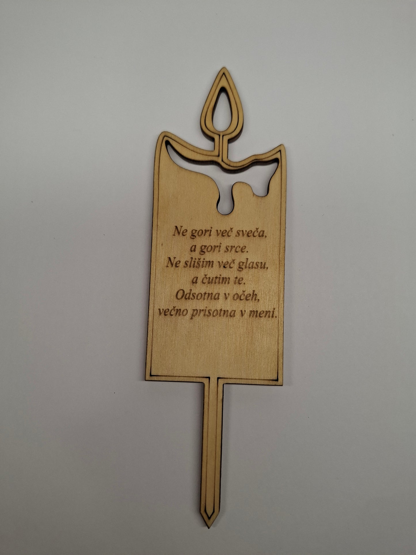 Lesena svečka na pik