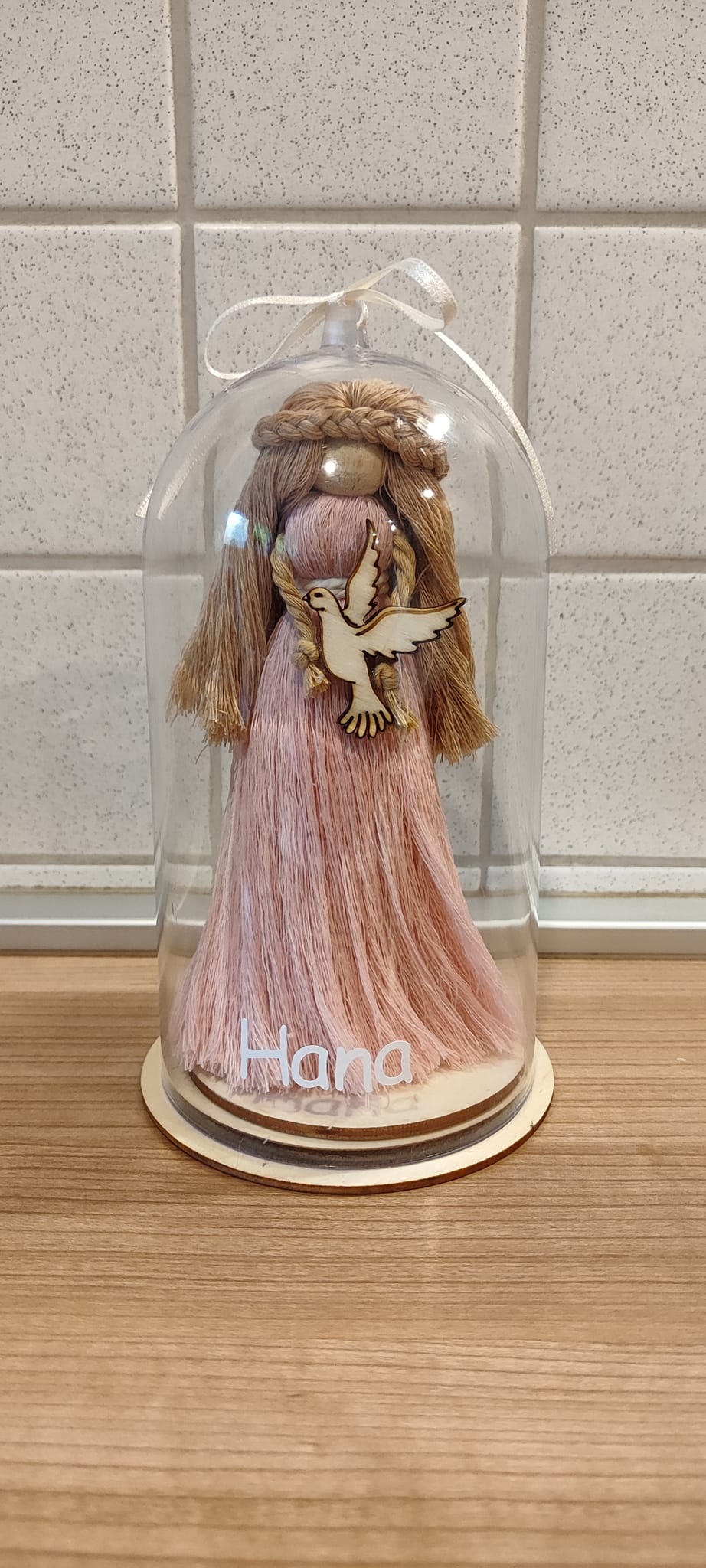 Punčka/angel v kupoli