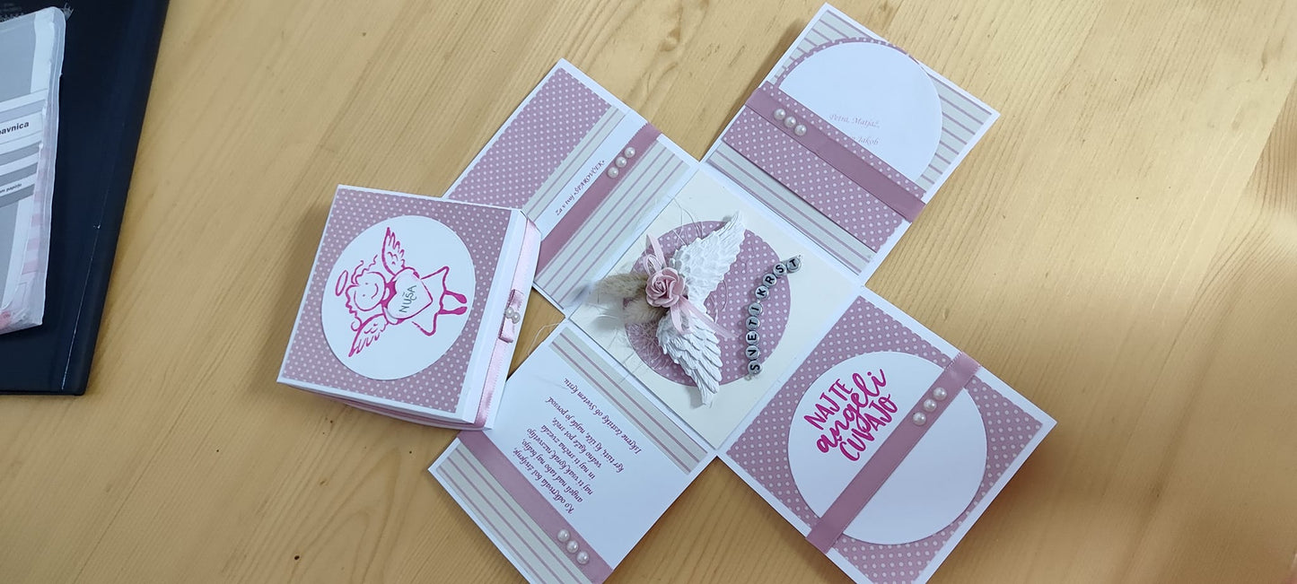 Škatlica presenečenja- krila