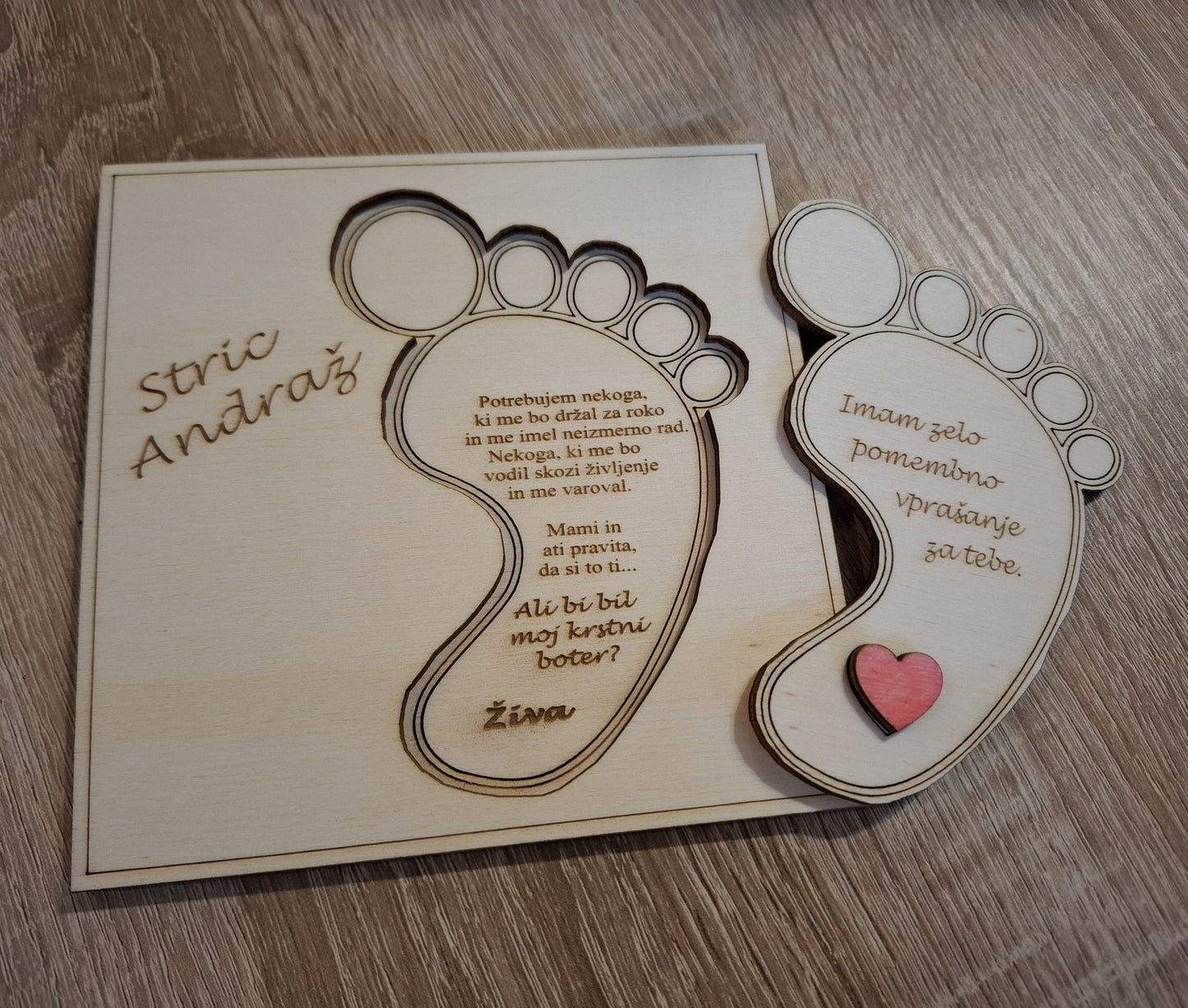 Voščilnica- nogice